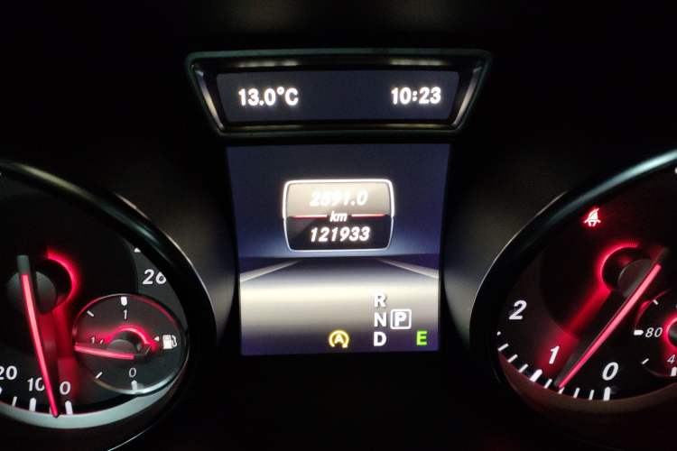 Used Mercedes-Benz GLA 2015 GLA 200 Fashion Model
