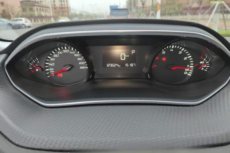 Used Peugeot 308 2016 1.6L Automatic Luxury Edition Instrument Cluster