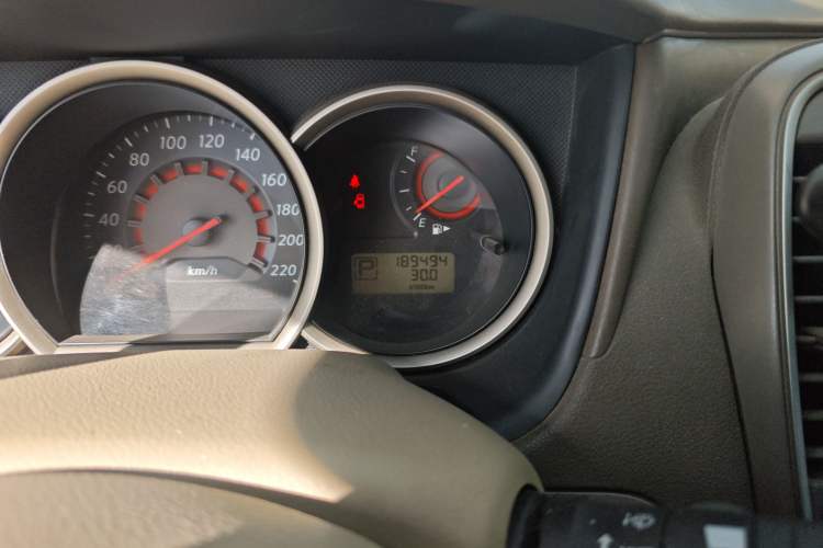 Used Nissan Sylphy 2012 Classic 1.6XE Automatic Comfort Edition Odometer Close Up