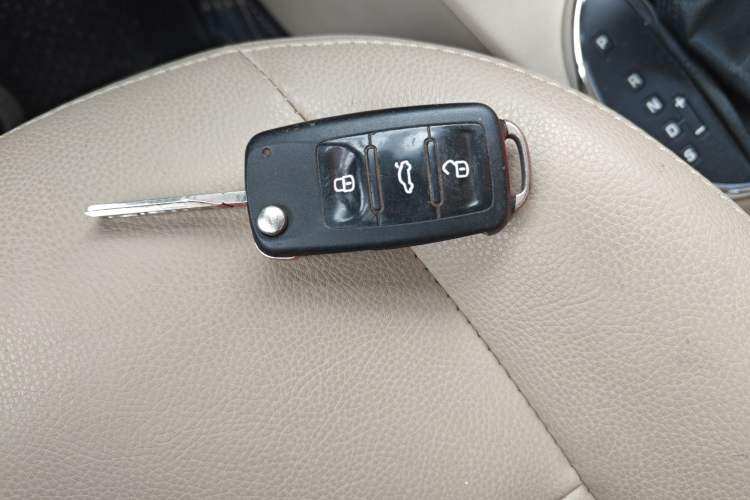 Used Skoda Fabia 2012 1.4L Automatic Crystal Edition
