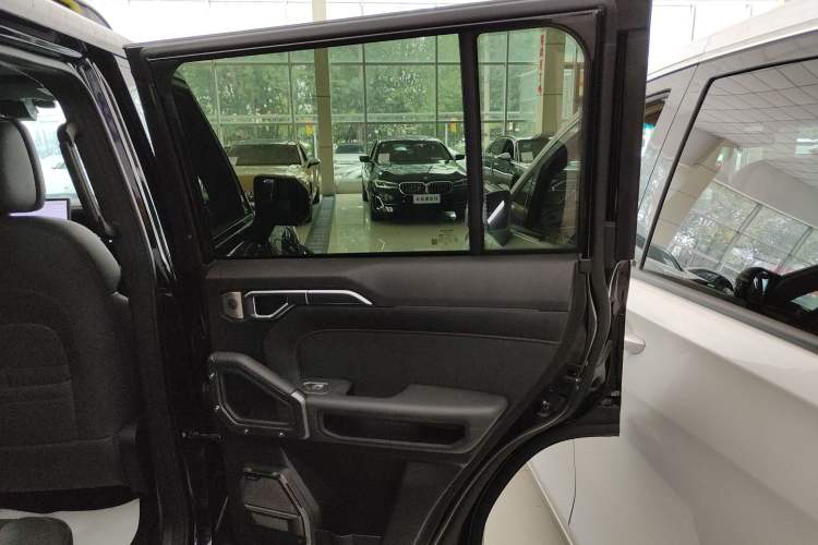 Used JETOUR Traveler 2023 2.0T All-Wheel Drive Conquer PRO