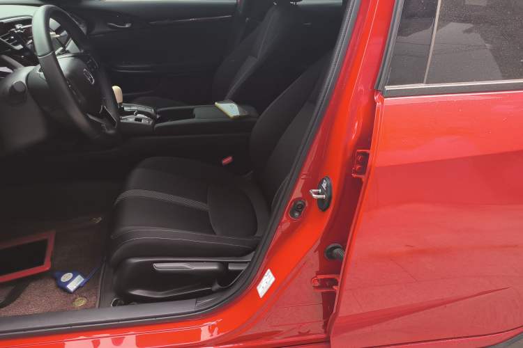 Used Honda Civic 2021 HATCHBACK 220TURBO Manual Driving Pleasure Control
