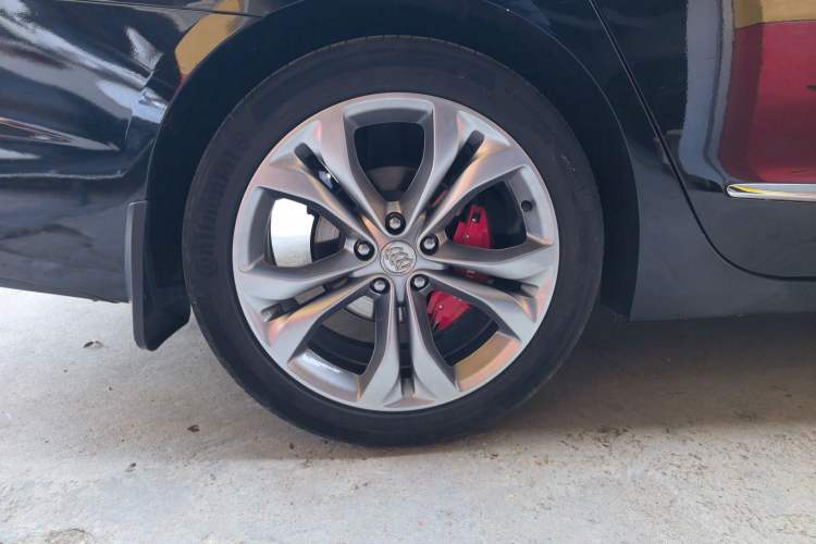 Used Buick LaCrosse 2021 552T Luxury Version
