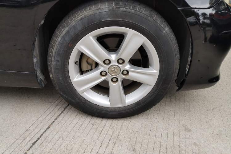 Used Toyota Reiz 2010 2.5S Fengdu Jinghua Edition Right Front Wheel Hub