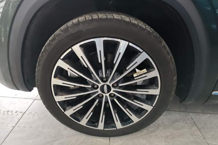 Used Geely Auto Monjaro L 2025 Dongfang Yao 2.0TD Automatic All-Wheel-Drive Wangyue Edition