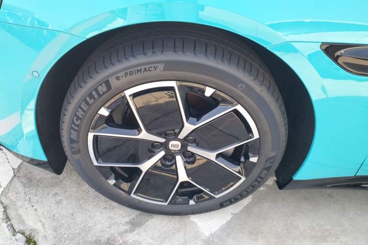 Used Xiaomi Auto SU7 2024 Rear-Drive Long-Range Intelligent Driving Version