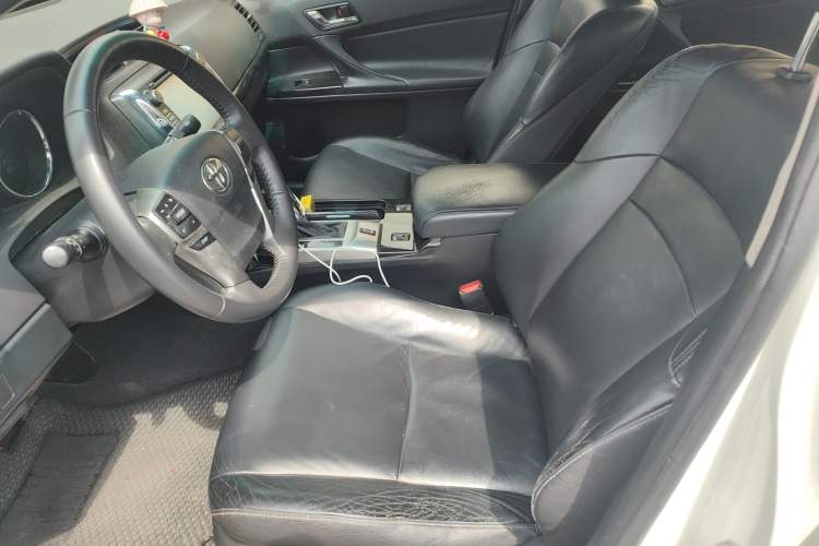 Used Toyota Reiz 2012 2.5V Fengdu Elite Stylish Edition
