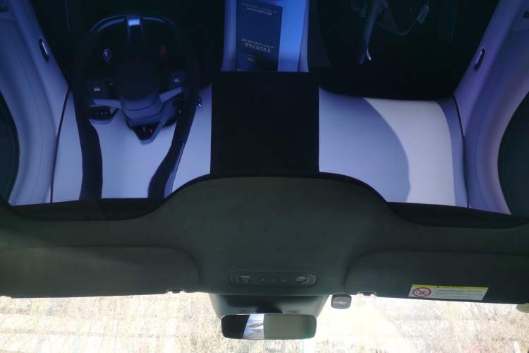 Used Xiaomi Auto YU7 2025 Ultra-Long Range High-Performance All-Wheel-Drive Max Edition