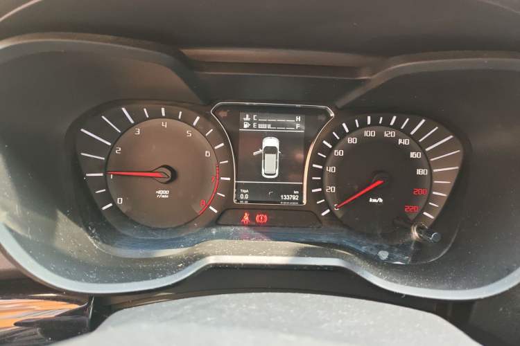 Used GAC Trumpchi GS4 2017 200T Manual Two-Wheel Drive Elite Edition
