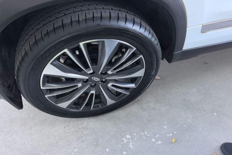 Used Chery Tiggo 8 PLUS 2022 Kunpeng Edition 390TGDI DCT Luxury+ Edition Right Rear Wheel Hub