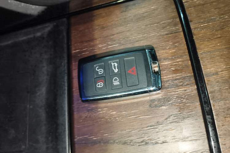 Used Land Rover Discovery Sport 2024 Performance Tech Edition