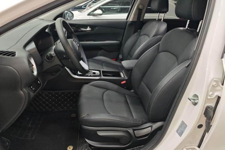 Used Kia K3 2021 1.5L CVT Fashion Edition Left Front Seat