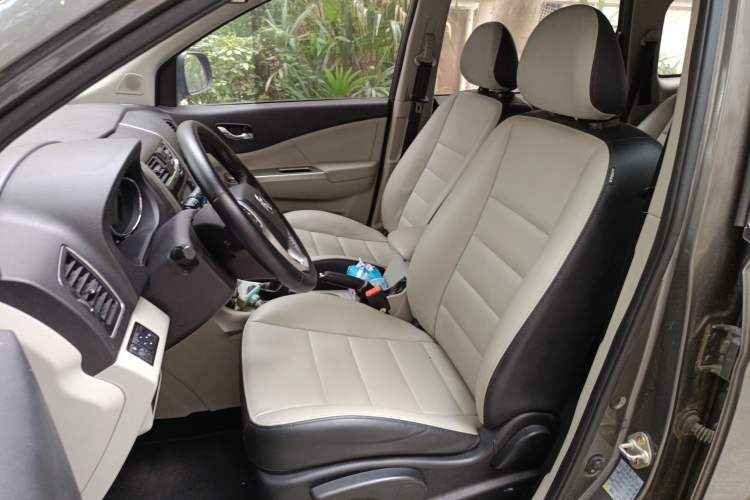 Used FORTHING S500 2016 1.6L Manual Luxury Model