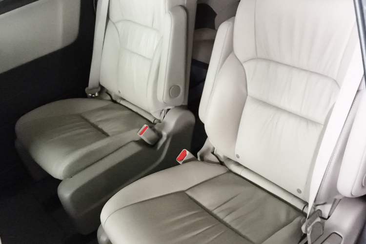 Used Honda Odyssey 2017 2.4L Luxury Edition Left Rear Seat