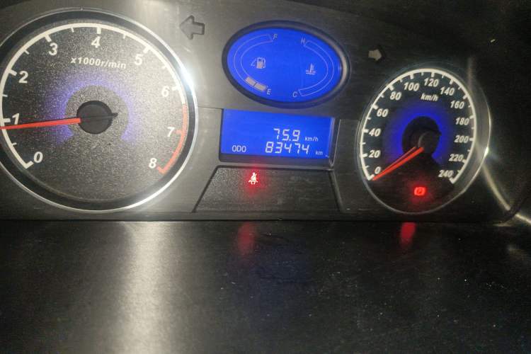 Used Geely Auto Classic Emgrand 2013 Hatchback 1.5L Manual Entry-Level Model