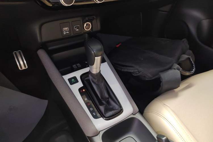 Used Honda LIFE 2021 1.5L CVT SPO-SS Dynamic Edition
