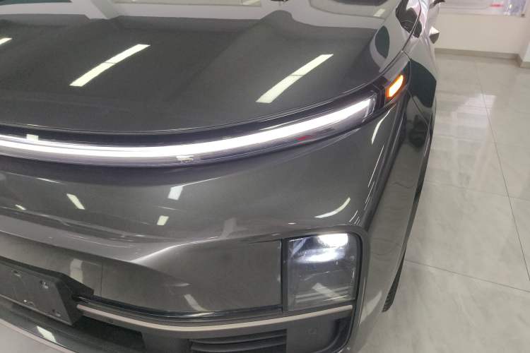 Used Li Auto L9 2025 Pro Smart Refreshed Edition
