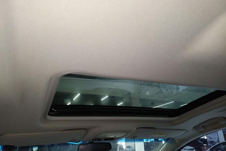 Used Buick GL8 2022 ES Landtrek 653T Comfort Edition