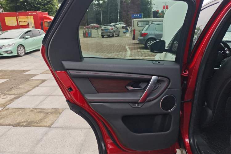 Used Land Rover Discovery Sport 2020 249 PS R-Dynamic Performance Edition
