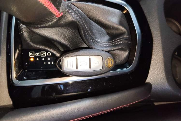 Used Nissan Qashqai 2022 2.0L CVT XV Premier Luxury Edition Interior 1