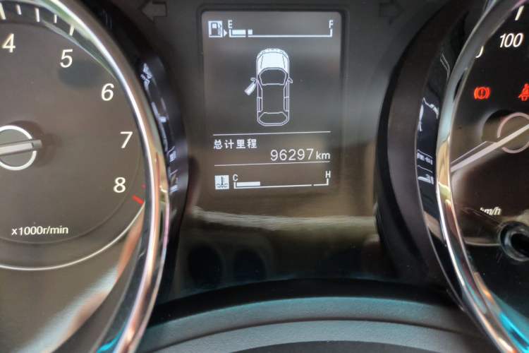 Used Baojun 730 2016 1.5T Manual Comfort Version 7 Seats