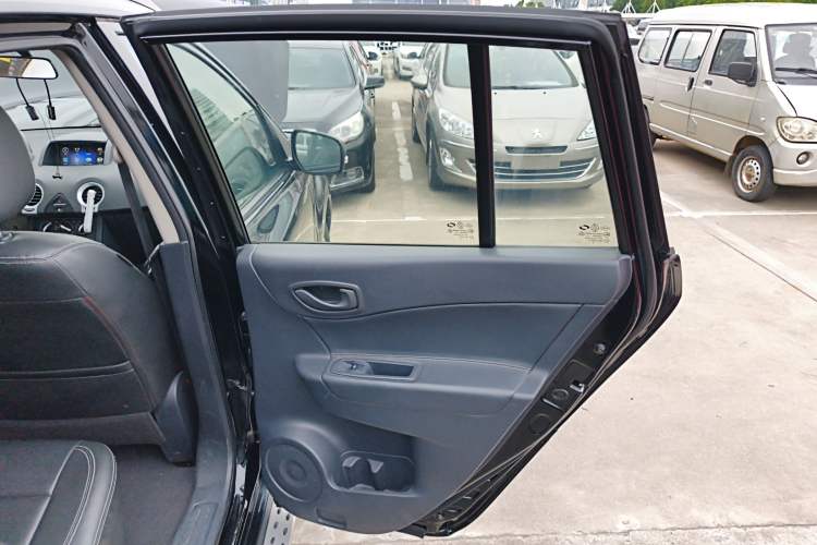 Used Renault Koleos 2014 Revised Version 2.0L Two-Wheel Drive Smart Enjoyment Edition
