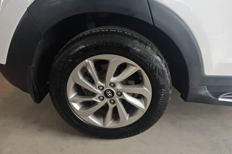 Used Hyundai Tucson 2015 1.6T Dual-Clutch Two-Wheel-Drive Smart Model