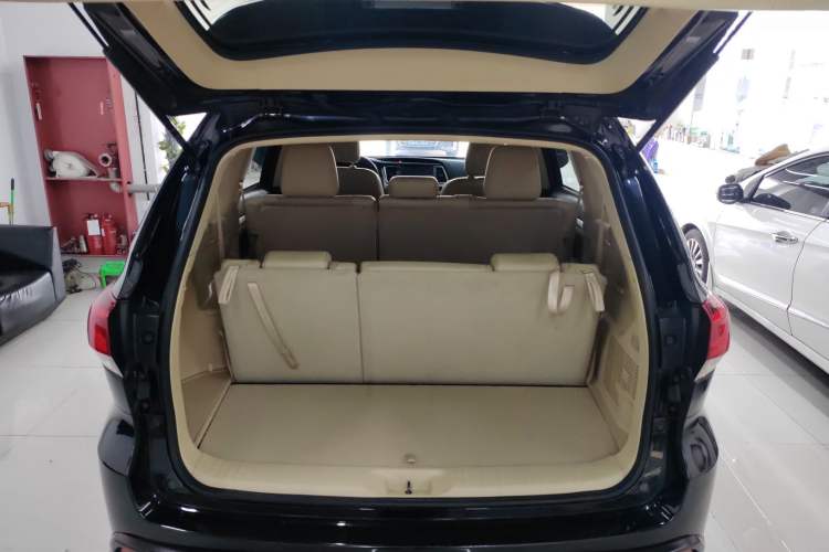 Used Toyota Highlander 2018 2.0T Two-Wheel Drive Elite Edition 7 Seats China VI Standard
