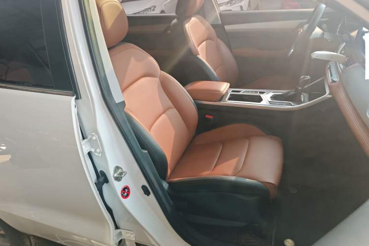 Used Geely Auto Vision X6 2020 1.4T CVT Luxury Edition Right Front Seat