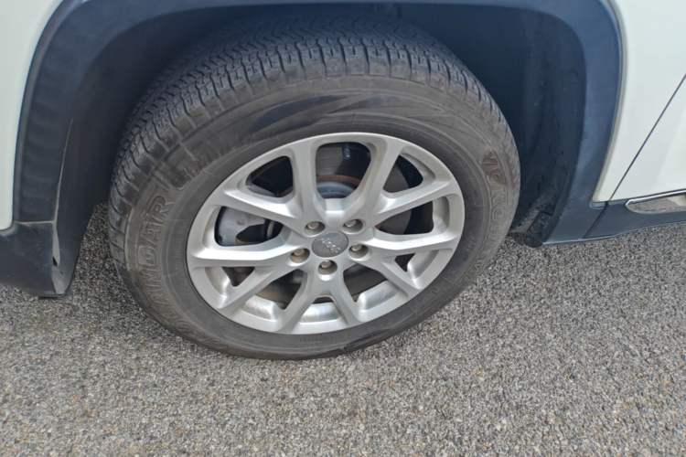 Used Jeep Cherokee 2016 2.4L Leading Smart Version