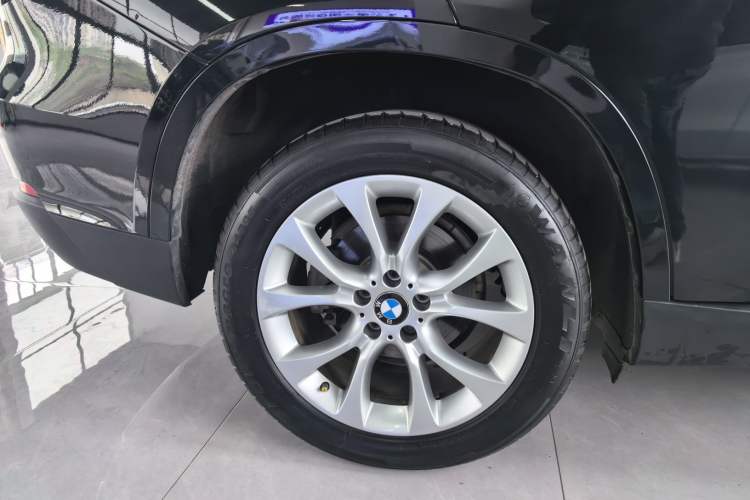 Used BMW X5 2018 xDrive28i
