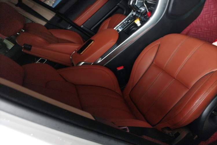 Used Land Rover Range Sport 2017 3.0 SC V6 HSE DYNAMIC Right Front Seat