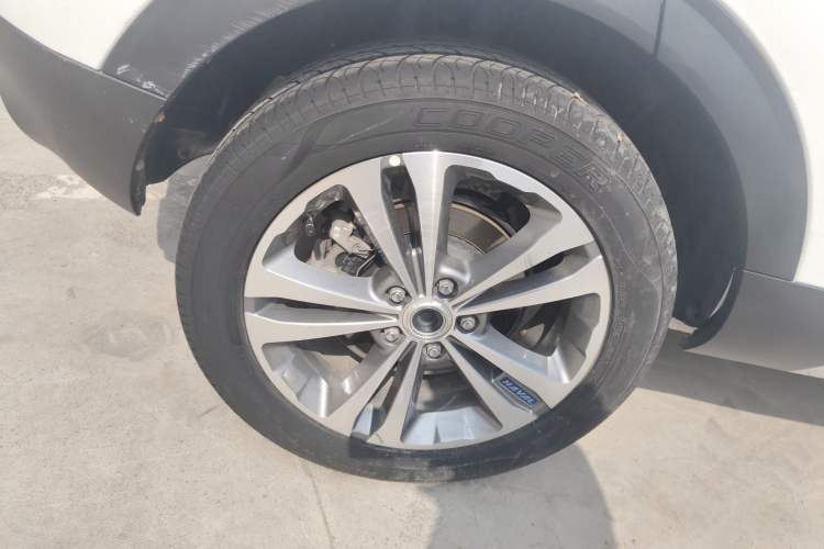 Used Haval H2s 2017 Blue Label 1.5T Dual-Clutch Luxury Model
