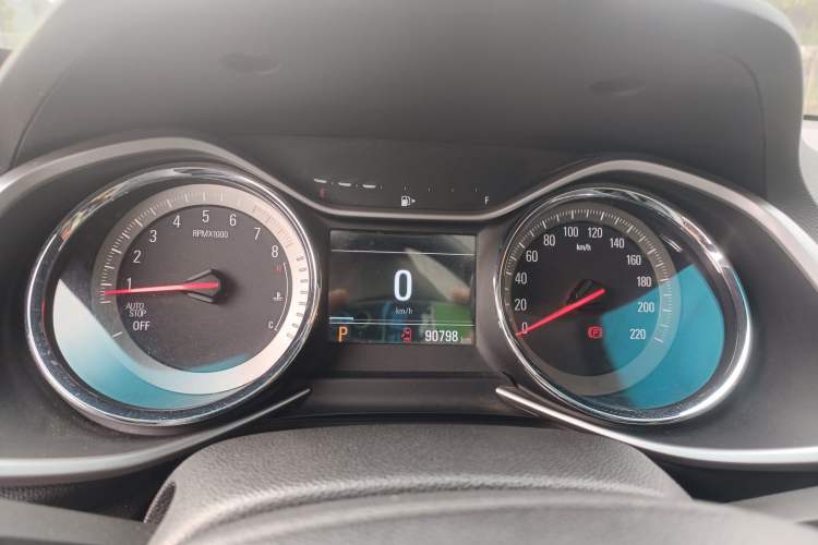 Used Chevrolet Orlando 2018 Redline 530T Automatic Enjoyment Edition (5+2 Model) – China V Standard Instrument Cluster