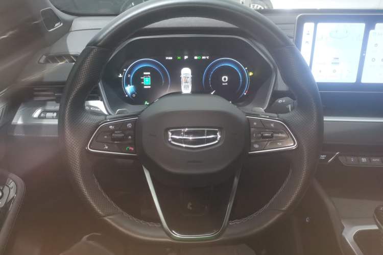 Used Geely Auto Preface 2024 2.0TD Qingyun Edition Steering Wheel