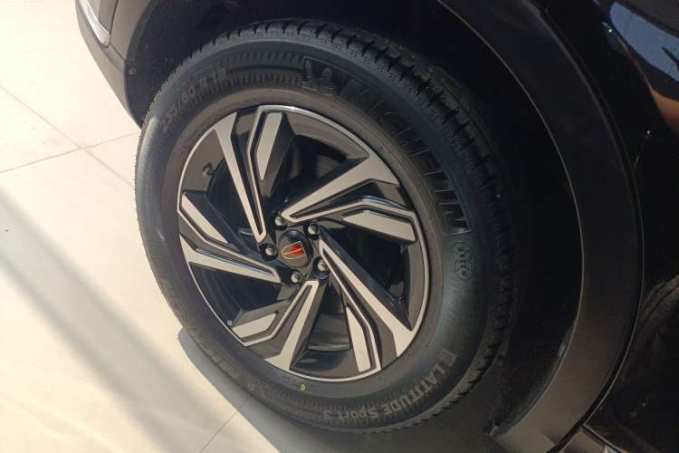 Used Hongqi HS5 2022 Revised Version 2.0T Smart Connect Flagship Edition