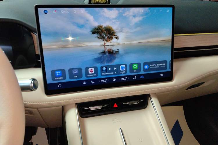 Used Hima AITO M5 2025 Extended-Range Ultra All-Wheel-Drive Version Audio And AC Panel