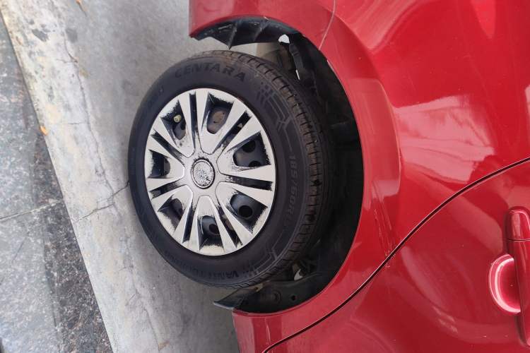 Used Toyota YARiS L Zhi Xiang 2017 1.5E CVT Dynamic Edition Exterior 5