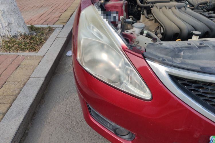 Used Nissan Tiida 2011 1.6L CVT Comfort Model
