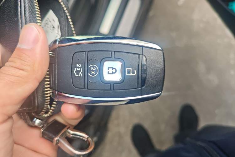 Used Lincoln Continental 2017 2.0T Two-Wheel Drive Deluxe Edition
