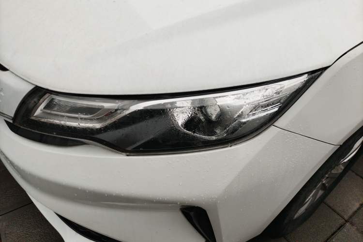 Used Livan Maple 60s 2022 Easy-Drive Version Lithium Iron Phosphate