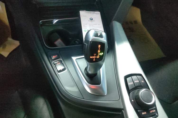 Used BMW 4 Series 2016 420i Fashion Model
