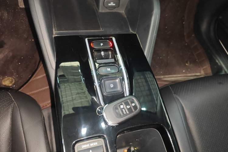 Used Honda e:NP1 2023 420 km Vision Edition
