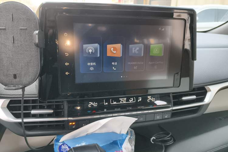 Used Toyota SIENNA 2023 2.5L Hybrid Luxury Edition
