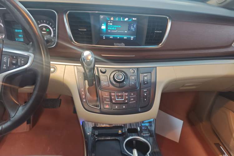 Used Buick GL8 2017 25S Prestige Version China V Standard
