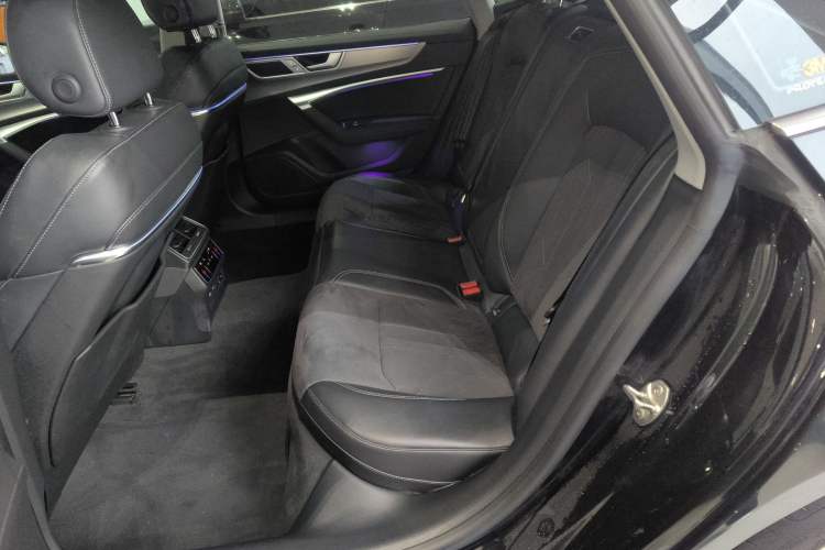 Used Audi A7L 2024 45 TFSI Luxury Edition
