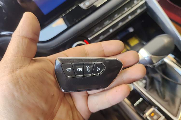 Used Dongfeng Aeolus AX7 2021 PRO 1.6T Automatic Jullang Edition
