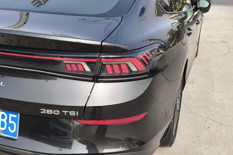 Used Volkswagen Lamando 2022 Lingdu L 280TSI DSG Spicy Edition Exterior 3