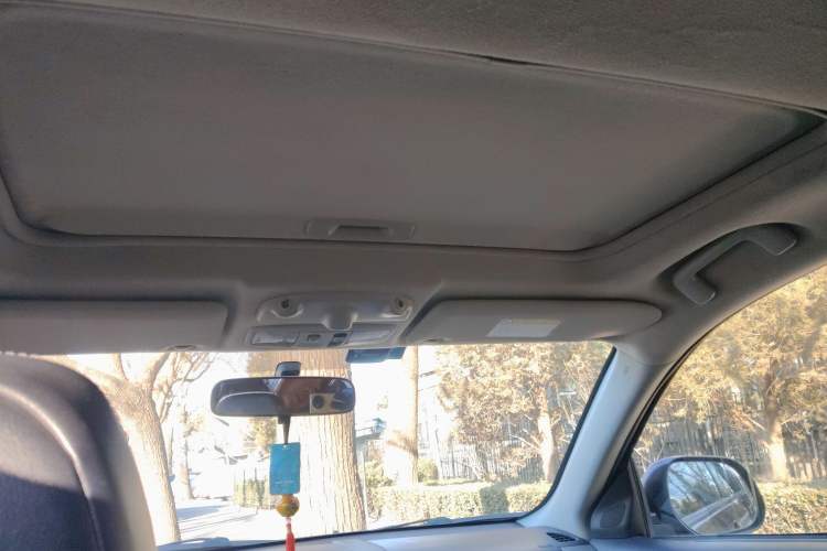 Used Mitsubishi Outlander 2010 Kinhui 2.4 Fashion Edition Headliner