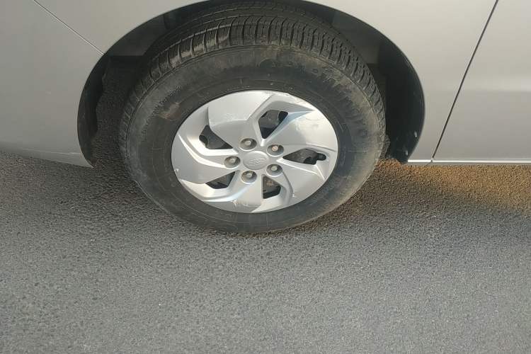 Used JAC Refine M4 2019 Business & Travel Series 2.0L Manual Speed Edition China VI Standard